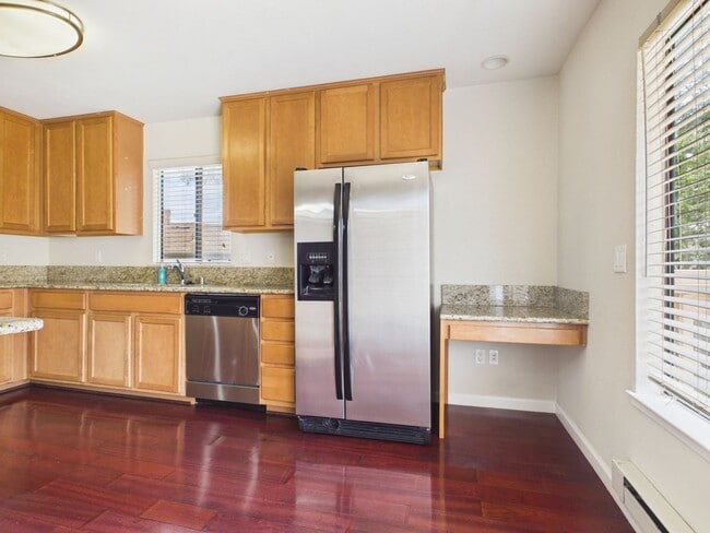 Photo - 2 Bedroom Condo at Kimberly Place in Monterey