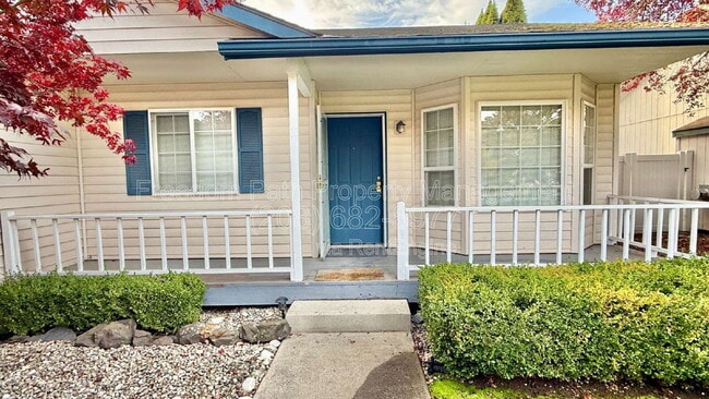 Photo - 1902 W Hampson Ave