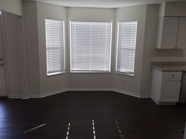 Photo - 2831 Coachlight Ln