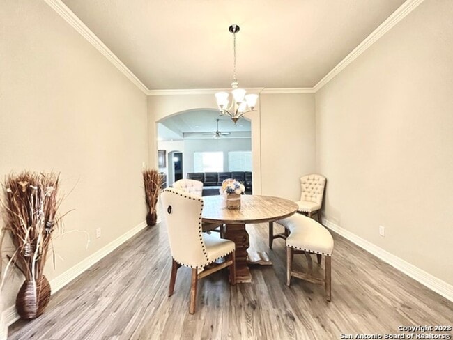 30527 Setterfeld Cir
