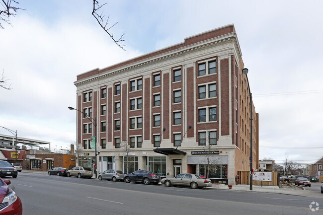 Historic Strand Apartments - Historic Strand Apartments