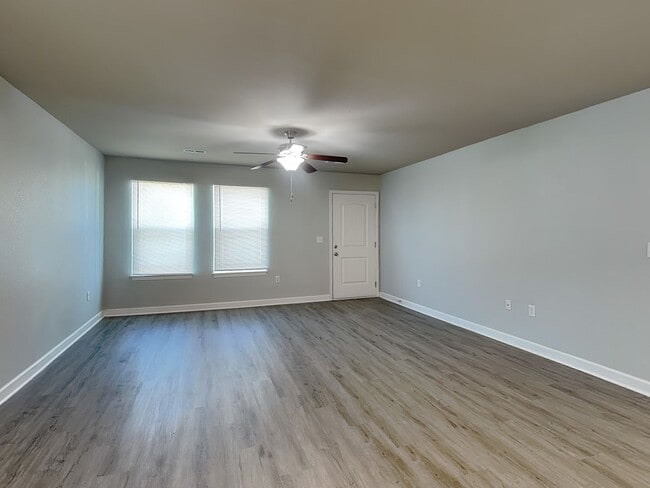 Photo - Charming 3-Bed, 2-Bath Home in Blue Springs