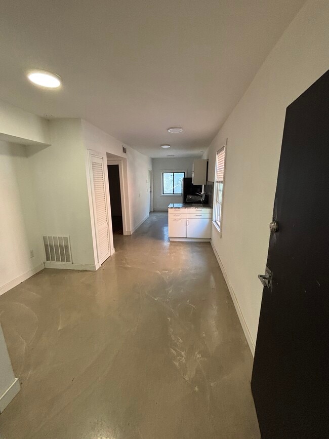 Photo - 774 State St Unit s 2