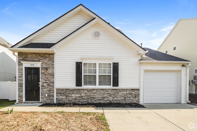 Building Photo - 143 Oak Grove Pl Rental