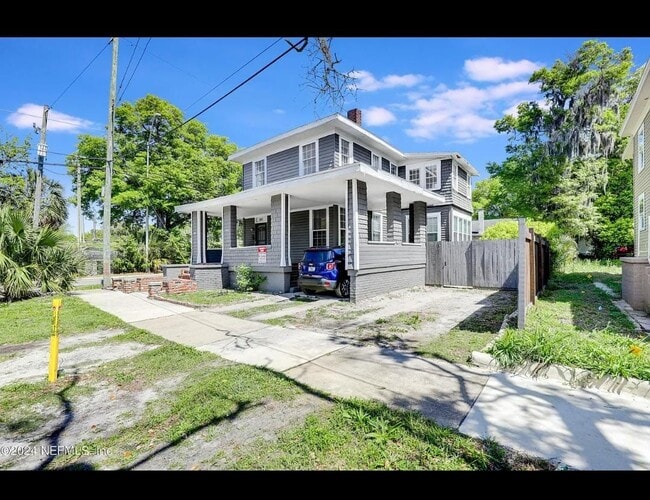 Building Photo - 2823 N Market St Unit 2823 N Market st Rental