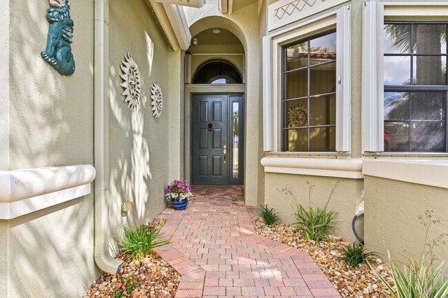 Photo - 6823 Fabiano Cir