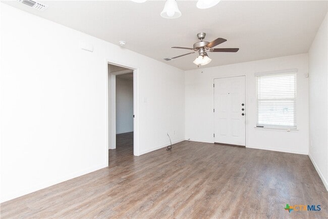 Photo - 6705 University Village Way