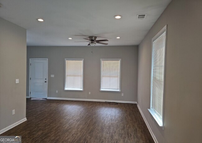 Photo - 200 Wrightsburg Way