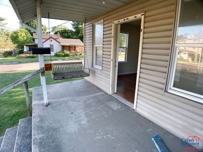 Spacious 3 Bedroom House in Niles