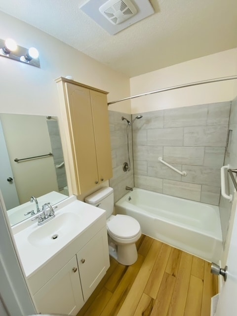 Photo - 1313 Herman St