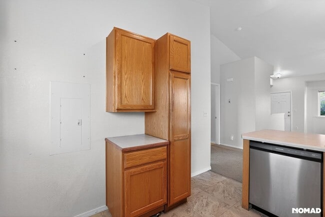 Photo - 6769 Bismark Rd