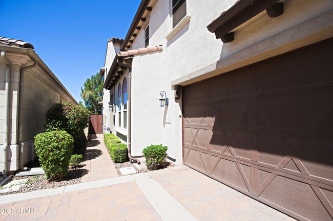 Photo - 4116 S Greythorne Way