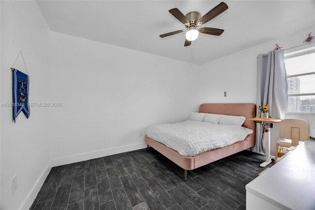 Photo - 1051 SW 1st St Unit 401