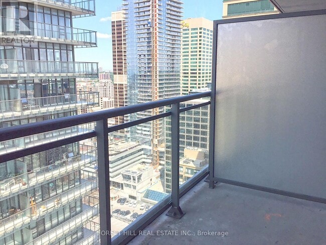 Photo - 45 Charles St E Unit 3302