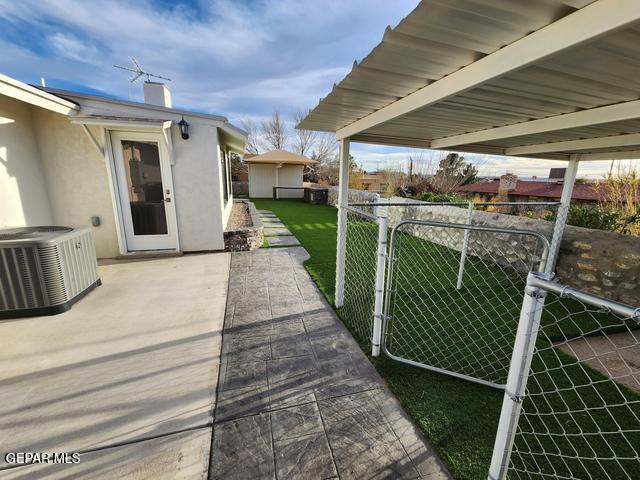 Photo - 201 Vista Rio Cir