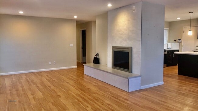 Photo - Central Davis Home