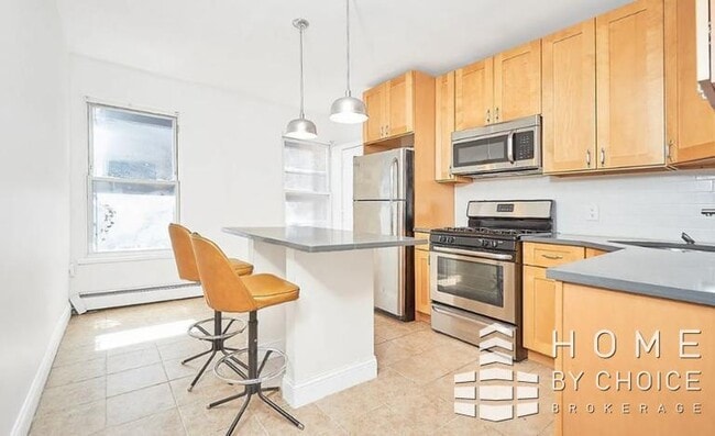 Building Photo - 3 bedroom in BROOKLYN NY 11222 Unit 3