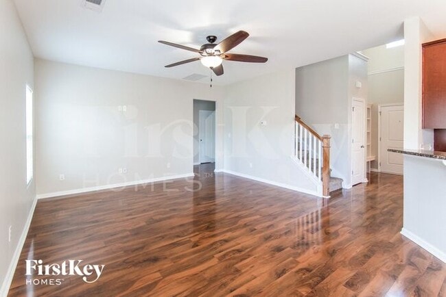 Photo - 406 Mountain Laurel Cir