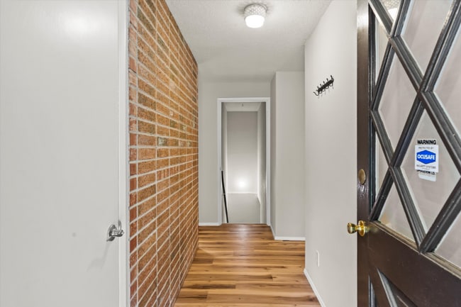 Photo - 10914 93rd Ave SW