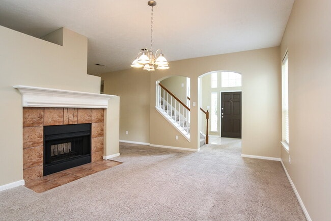 Photo - 16206 Hollow Rock Dr