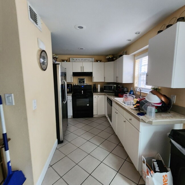 Photo - Coming Soon - 3 Bedroom 2.5 Bath Townhome