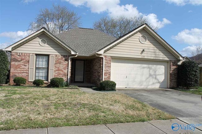 Building Photo - 117 Hollington Dr NE Rental