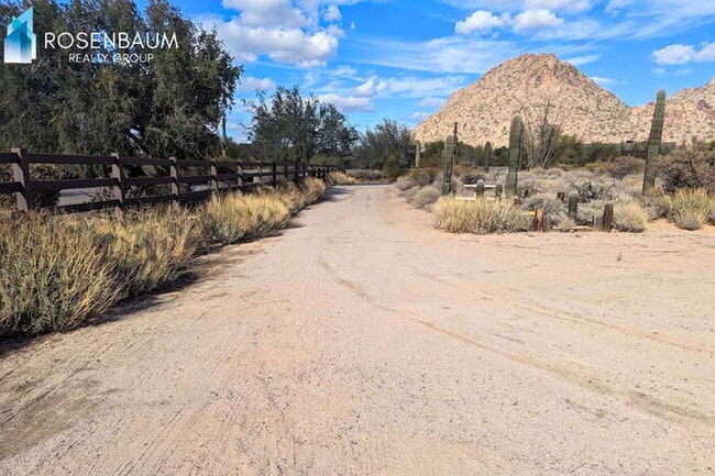 Photo - Stunning 2-beds, 2-baths Desert Retreat  in the highly desirable North Scottsdale area!