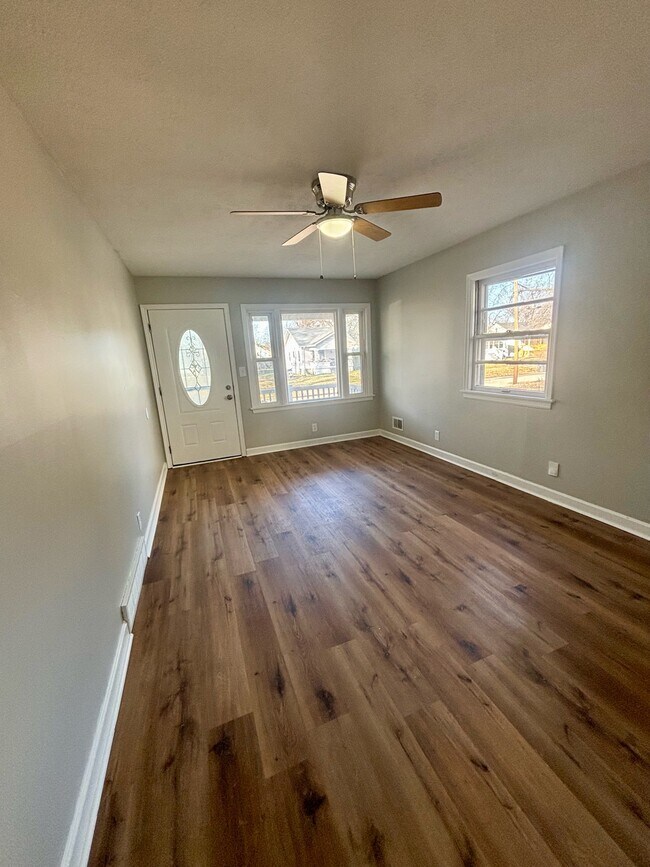 Photo - 1055 Euclid Ave