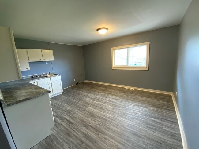 Photo - 205 North St