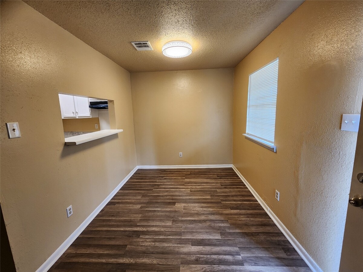 Photo - 4311 Yellowstone Blvd Unit 6