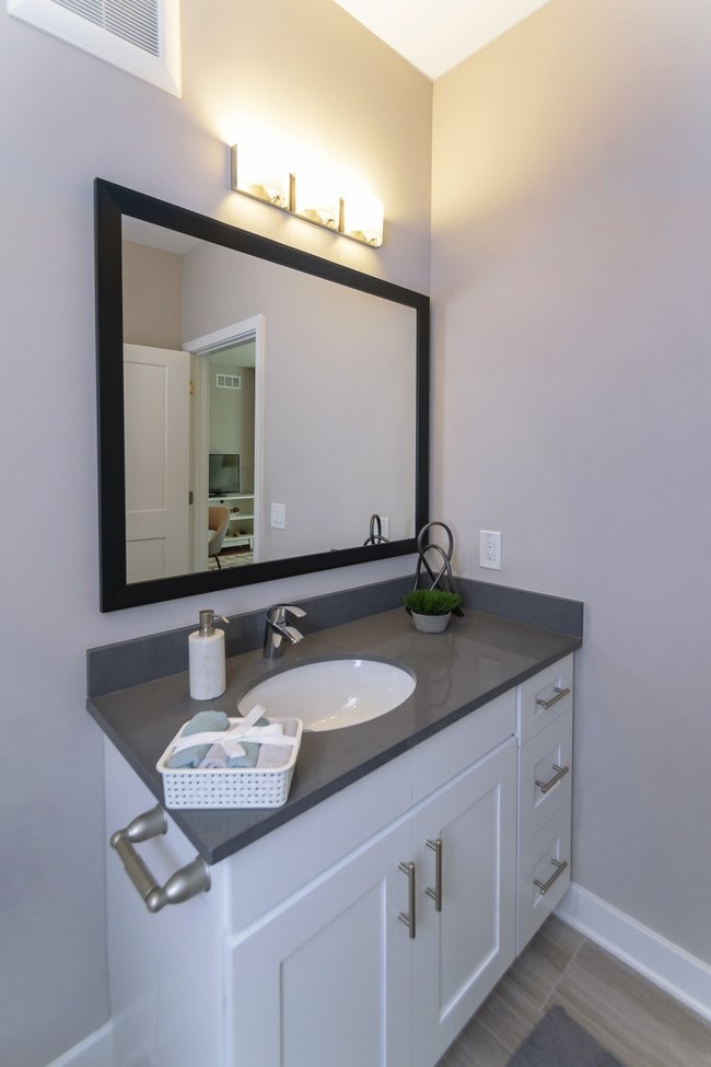 Keva Bathroom Vanity