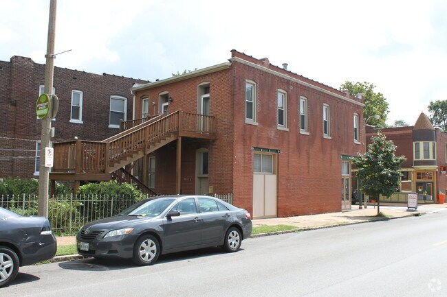 Photo - Park East Apartments