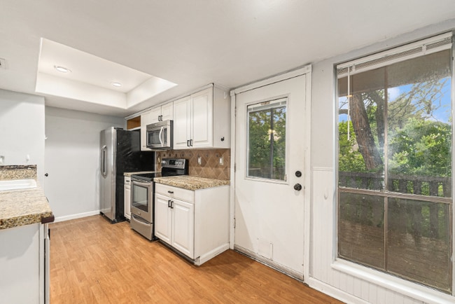 Photo - 3550 S Harlan St