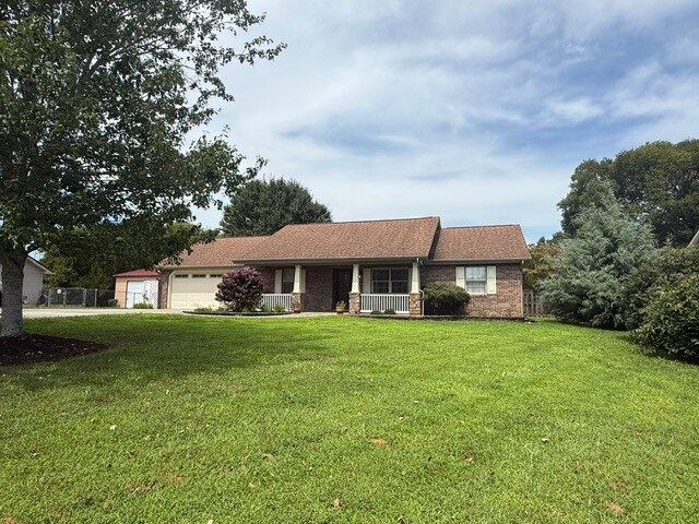 Building Photo - 1740 Country Meadows Dr
