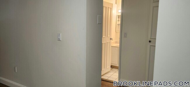 175 Freeman St Unit 117