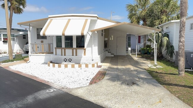 Photo - Newly Renovated South Tampa One Bedroom, One Bathroom home for rent