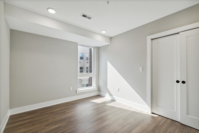 Photo - 1739 Page St