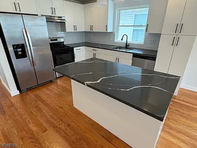 753 Seaport Dr. Unit 2