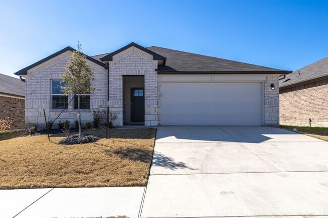Building Photo - **** COMING SOON *** Rental