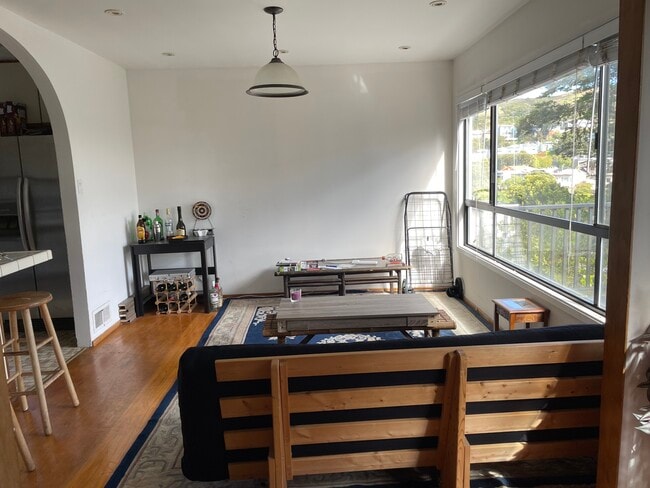 Photo - 409 Dellbrook Ave