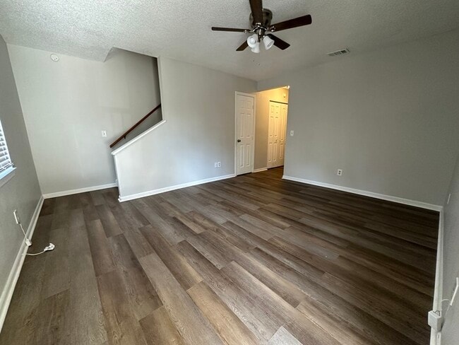 Photo - Large Upgraded Two Bedroom Townhome