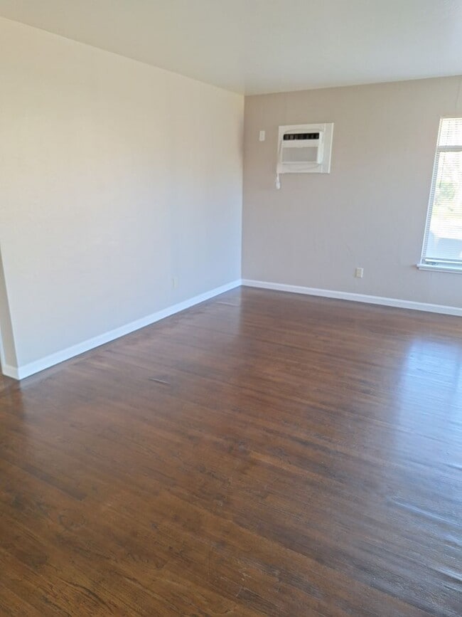 Photo - 128 Baxter Ave Unit 97 DEAN RD.