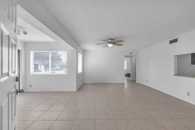 Photo - 4737 Sable Pine Cir Unit A2