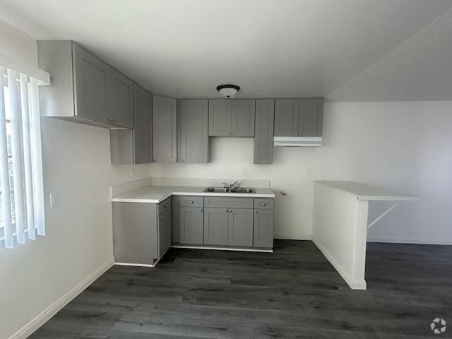 Building Photo - 9602 Madison Ave Unit 1 Rental