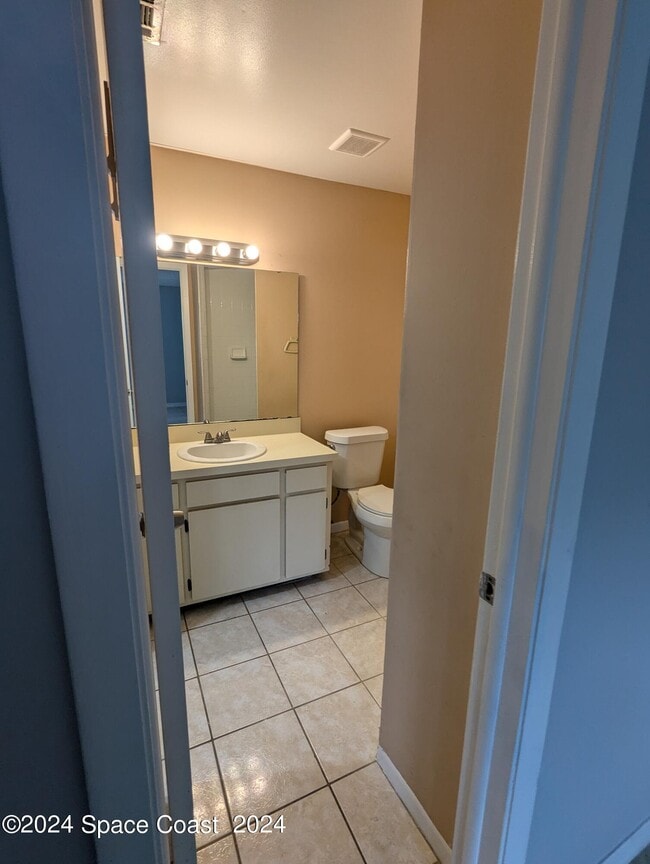 Photo - 1051 Clearmont St NE Unit 202
