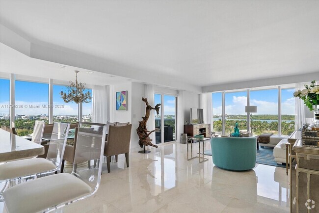 Building Photo - 10275 Collins Ave Unit 922 Rental