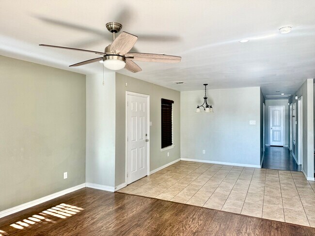 Photo - 2837 Spanish Bay Ln