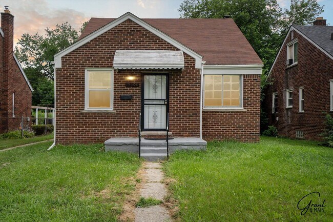 $1,250/month - 3 Bed 1 Bath - Section 8 Ac... - $1,250/month - 3 Bed 1 Bath - Section 8 Ac... House