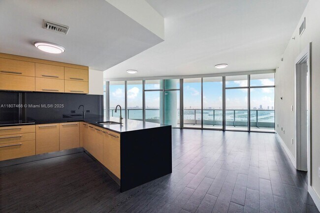 Photo - 900 Biscayne Blvd Unit 5606