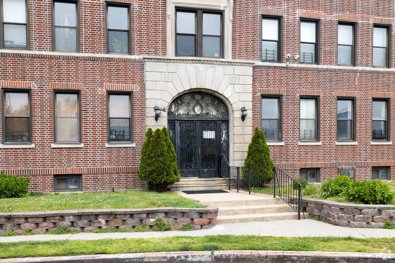 Entrance - 12010 Rockaway Beach Blvd